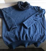 Kuschel-Pullover von Bench dunkelblau Größe S Mülheim - Köln Holweide Vorschau