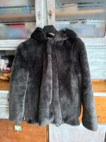 Zara Fake Fur Jacke dunkelgrau Gr 13-14 Jahre 164 Bayern - Neu Ulm Vorschau