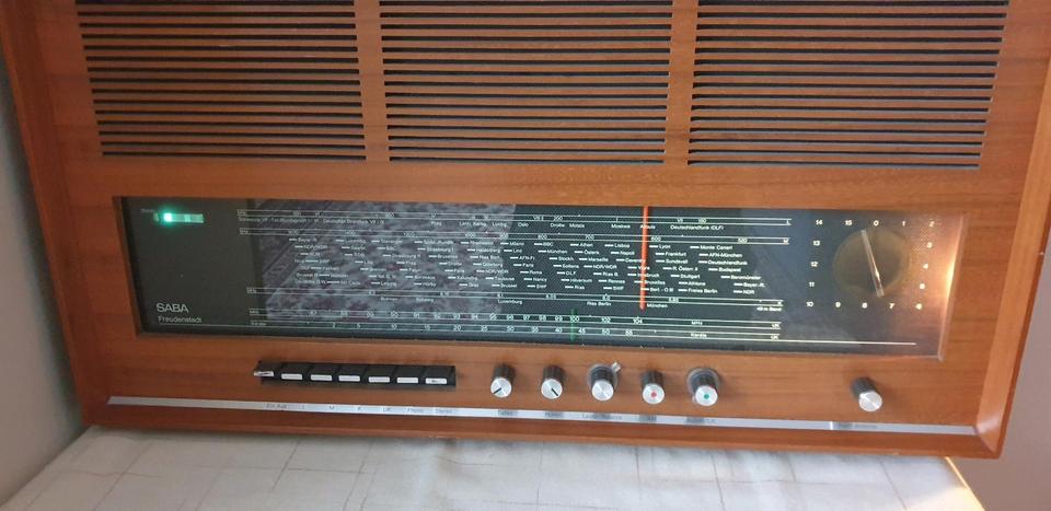 Saba Freudenstadt Radio Stereo Mod. FD 18 FD18 Retro original in München