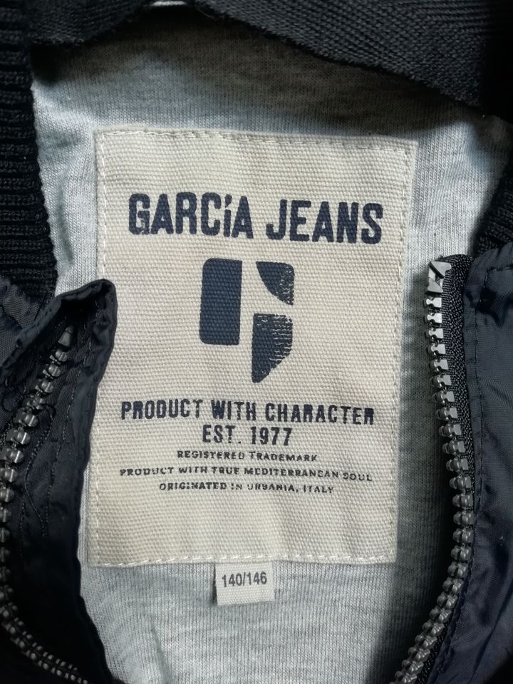 Jacke von Garcia Jeans Größe 140 / 146 in Holzwickede