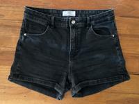 Jeansshorts, Bershka, Gr.42 Nordrhein-Westfalen - Swisttal Vorschau