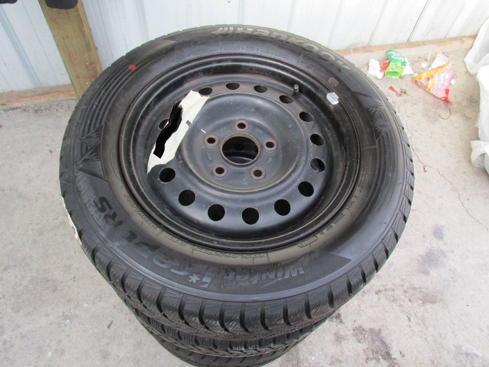 Winterreifen Satz Nissan Almera Tino 195/65 R15 in Kreuztal