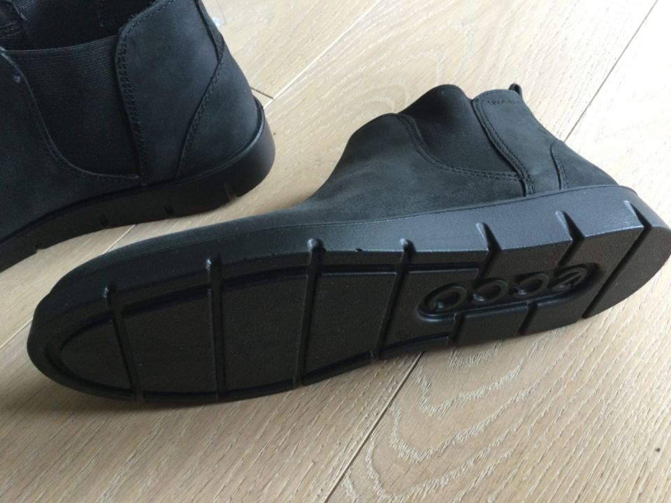 Ecco Stiefeletten Gr. 38 Schuhe Leder NEU schwarz in Hamburg