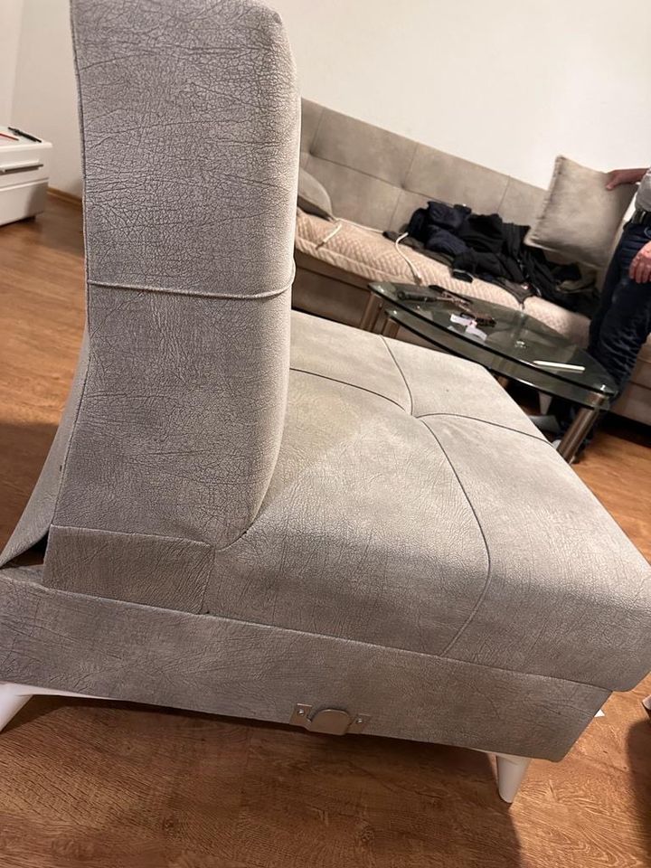 Das Neues Sofa in Ilvesheim