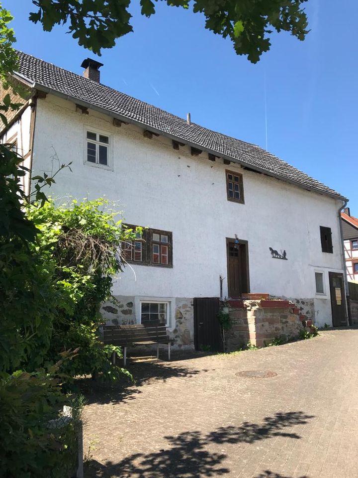 Historisches Fachwerkhaus mit Ausbaumöglichkeiten in Odershausen in Bad Wildungen