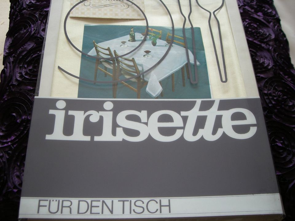 2 neue Tischdecken, Irisette, Halbleinen, versch. Größen in Bruchmühlbach-Miesau