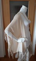 Sommerponcho Poncho Überwurf ecru Gr. 36/38 mit Fransen Brandenburg - Bernau Vorschau