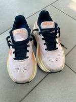 NEW BALANCE Damen Laufschuhe Fresh Foam X More v5 Nordrhein-Westfalen - Wesseling Vorschau