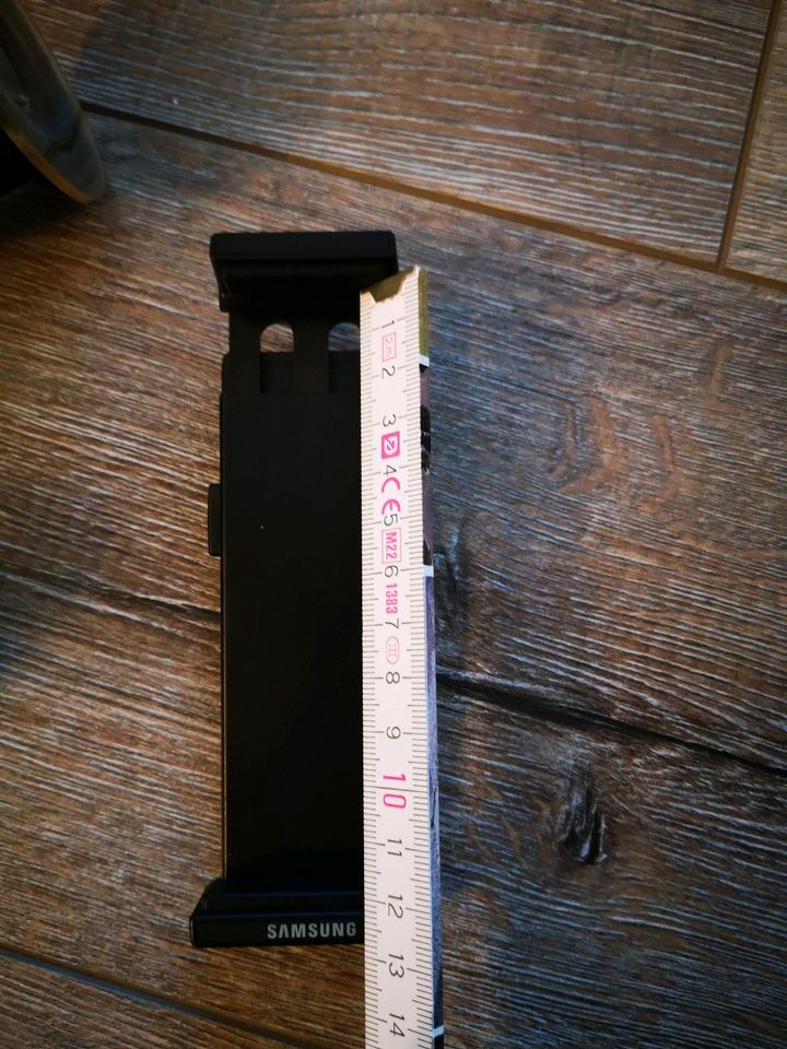 Tablet Navi Handy Halterung Samsung KFZ 10 - 12 cm in Niefern-Öschelbronn