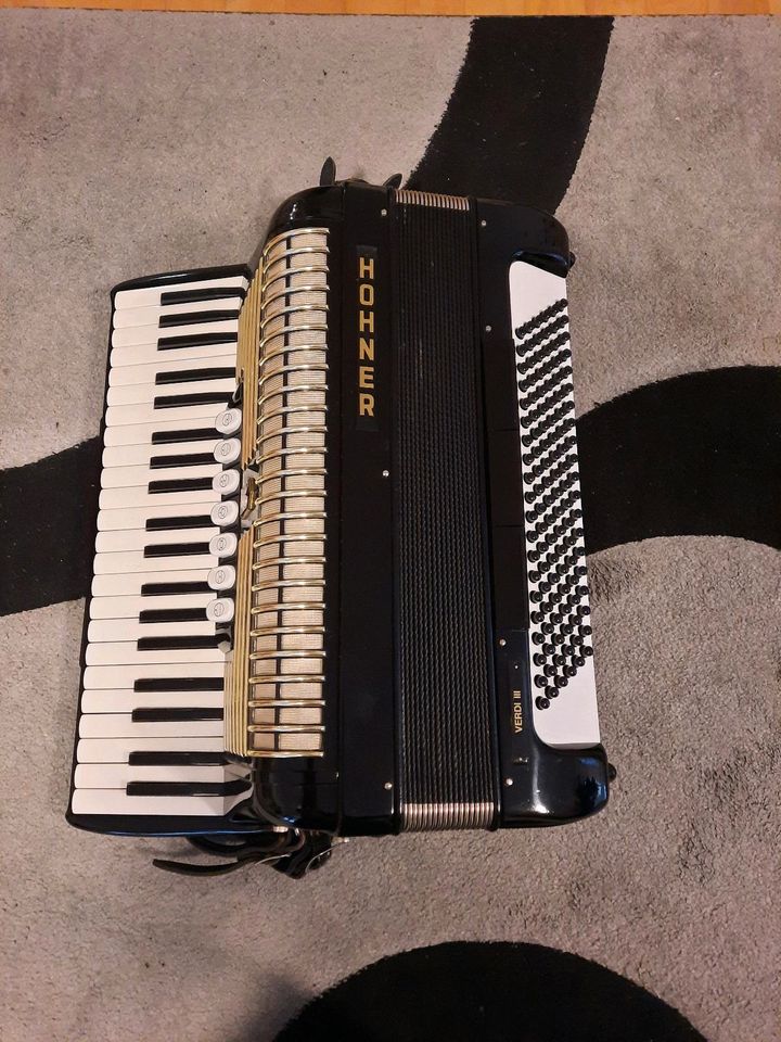 Hohner Verdi 3 in Merzhausen