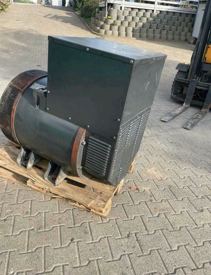 Alternator 500 KVA Stromaggregat BHKW Notstromaggregat in Gundelsheim