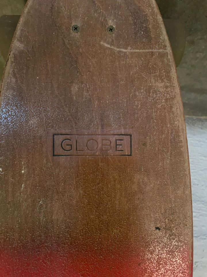 Globe-Longboard in Hannover