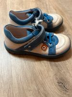 Halbschuhe von Elefanten Größe 25 blau weiß Nordrhein-Westfalen - Finnentrop Vorschau