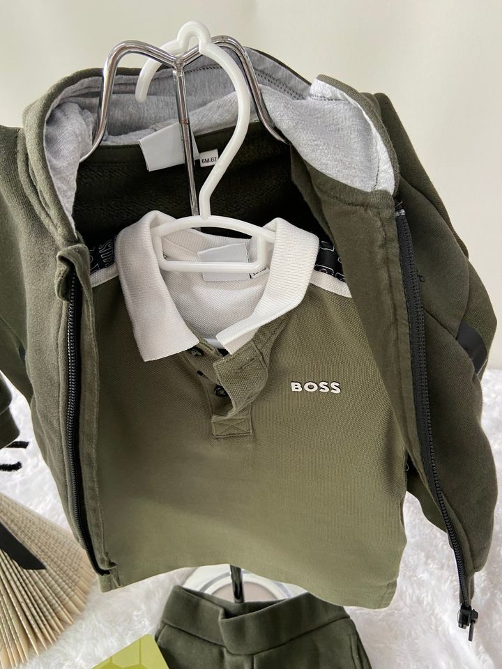 Hugo Boss Khaki Joggingjacke Hose Polo Set 6 Monate 67 cm neu in Saarbrücken