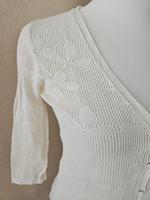 Süße Vintage Strickjacke Lochmuster Blümchen V-Ausschnitt Knöpfe Nordrhein-Westfalen - Uedem Vorschau