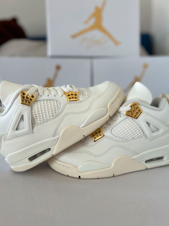 Jordan 4 Metallic Gold in Dillingen (Donau)