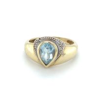 585er Goldring 14k mit hellblauen Topaz Gelbgold Schmuck Ring Niedersachsen - Thedinghausen Vorschau