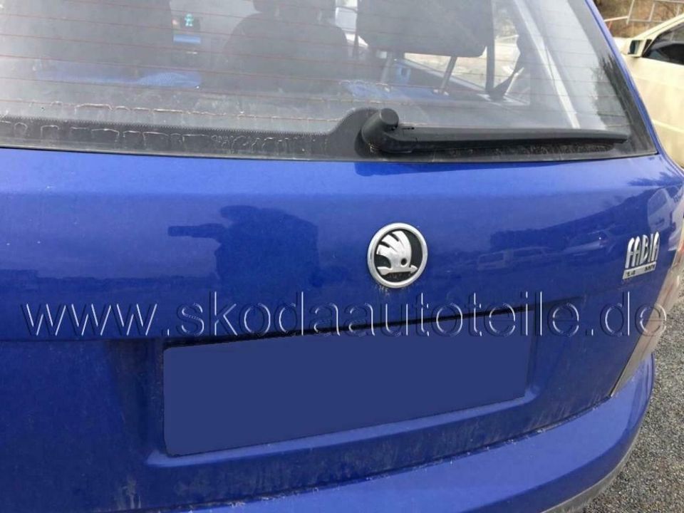 SKODA Logo Emblem CHROM/SCHWARZ - original - FABIA,OCTAVIA /45€* in Würzburg