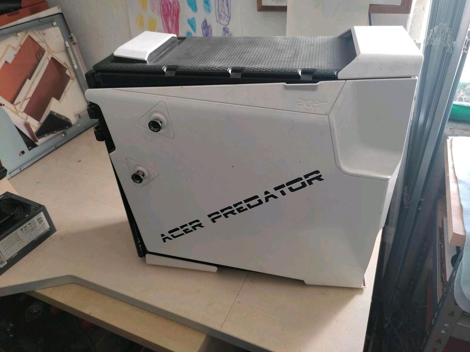 Acer Predator Gehäuse weiß Stand 22.09. in Baden-Württemberg - Hausen am  Tann | PC Gehäuse gebraucht kaufen | eBay Kleinanzeigen ist jetzt  Kleinanzeigen