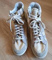 ESPRIT Damenschuhe / Größe 39 / beige mit Absatz Bayern - Erlangen Vorschau