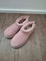 Boots, UGG Ultra mini, rose, beige, Größe 38, neu! Nordrhein-Westfalen - Legden Vorschau