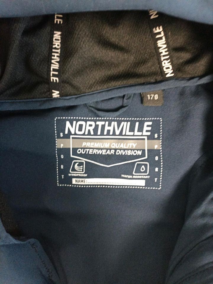 Northville Softshelljacke Gr 170 super Zustand in Satow