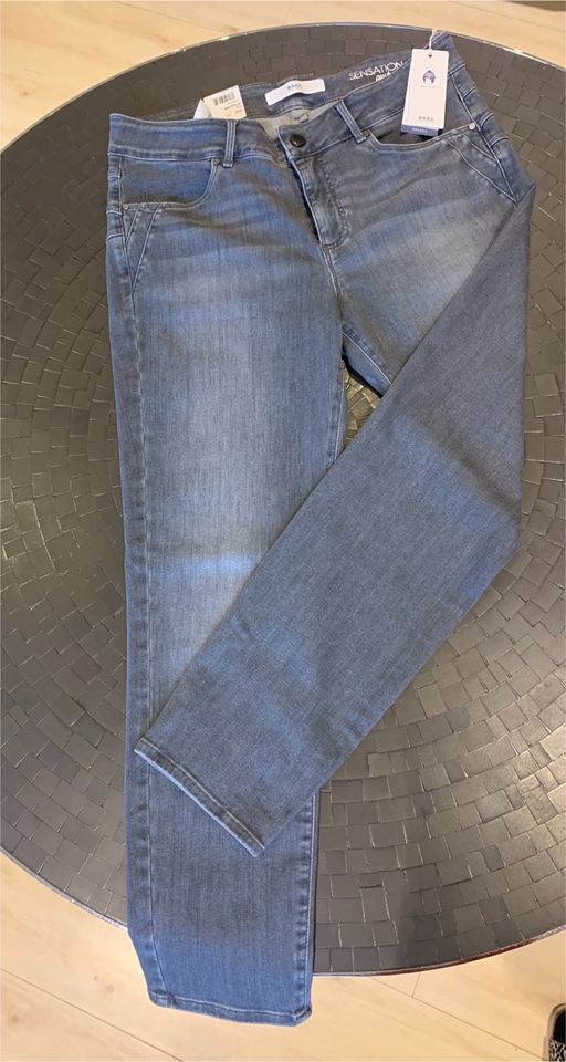 BRAX Style ANA Jeans ⭐️Push up⭐️ 42 Neu grau in Hessen - Burghaun | eBay  Kleinanzeigen ist jetzt Kleinanzeigen