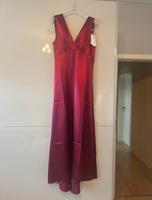 Vila, Kleid, rot Gr. 38, NEU Nordrhein-Westfalen - Niederkassel Vorschau