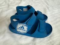 Adidas Gr. 29 Badesandalen Badeschuhe für Kinder blau Bayern - Eggenfelden Vorschau