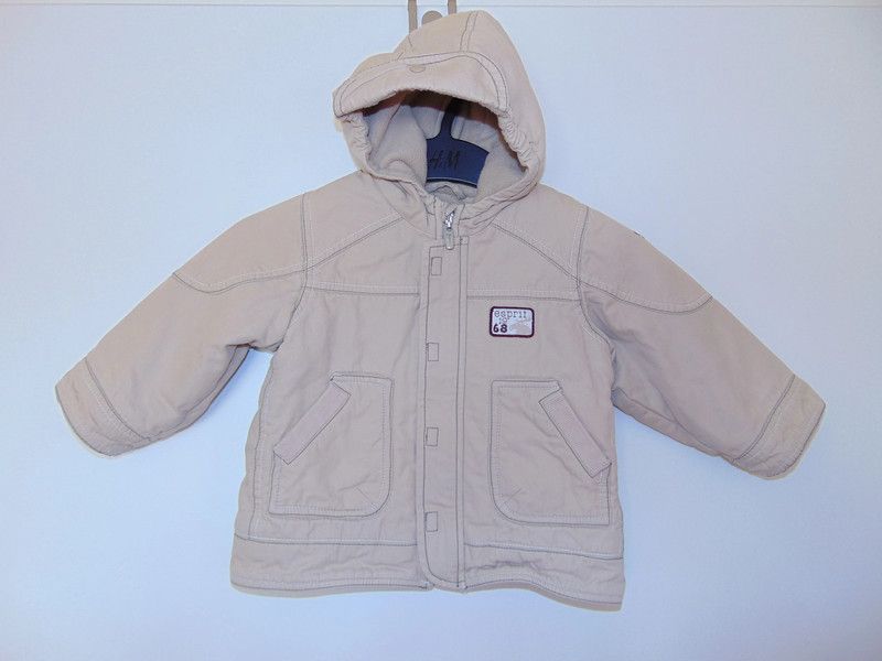 gefütterte Esprit Jacke Größe 80 Beige in Sundern (Sauerland)