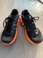 Adidas Schuhe run strong 38 2/3 Nordrhein-Westfalen - Moers Vorschau