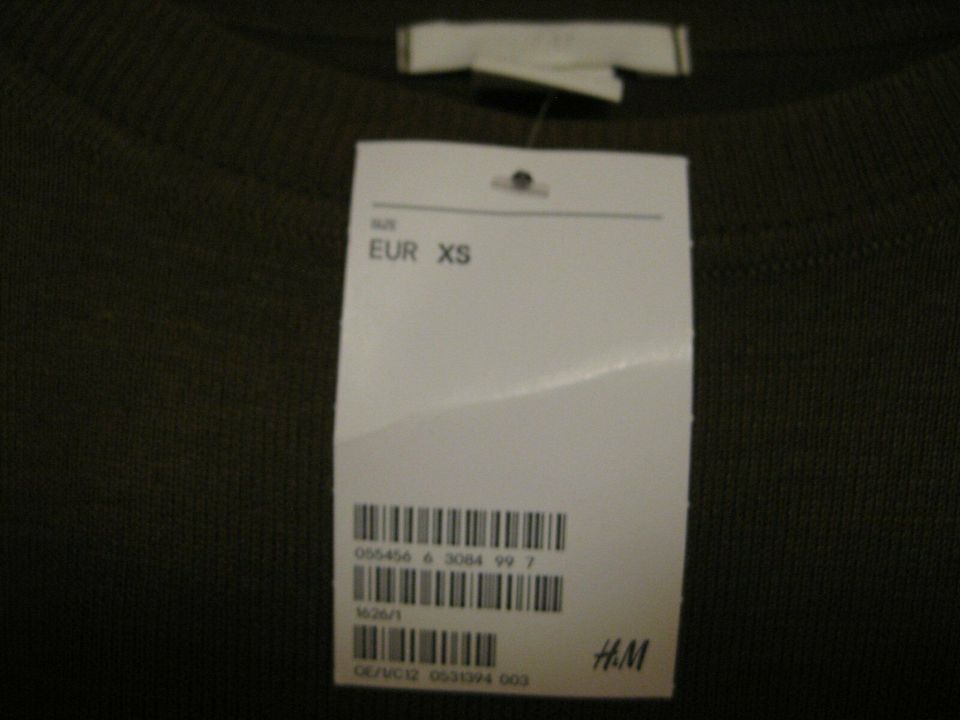 H&M Pullover NEU XS 34 oliv grün lang Schlitze Longpullover TOP in Essen