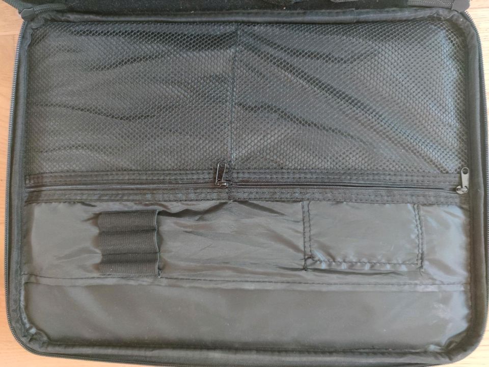 Sehr gut erhaltene Notebook/ Laptoptasche in Burladingen