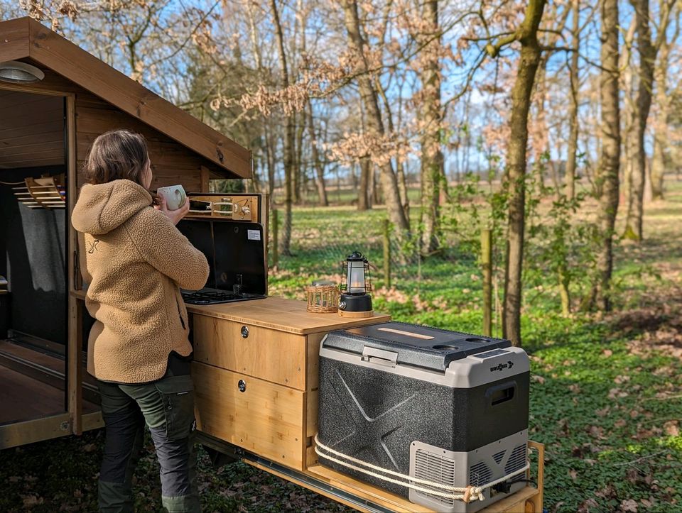 Holzbauweise HC240 - Holz Wohnwagen Teardrop Camping tiny house in Harsefeld