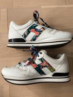 HOGAN Sneaker, Jungle/Blumen, 38,5 Sachsen-Anhalt - Halle Vorschau