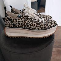 TAMARIS PLATEAU SNEAKER LEO GR. 41 Niedersachsen - Lüneburg Vorschau