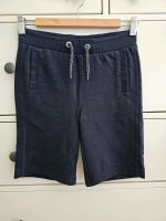 S.OLIVER Shorts/ Sweatshorts dunkelblau Gr.140 Wie Neu! Niedersachsen - Winsen (Luhe) Vorschau