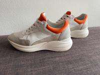 Cox Sneaker weiß orange Gr 39 Wandsbek - Hamburg Poppenbüttel Vorschau