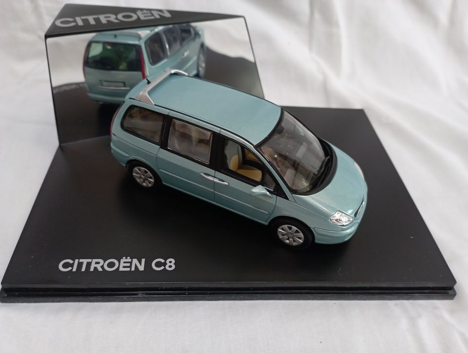 Modellauto Citroen C8 1:43 von NOREV AMC009130 in OVP in Idstein