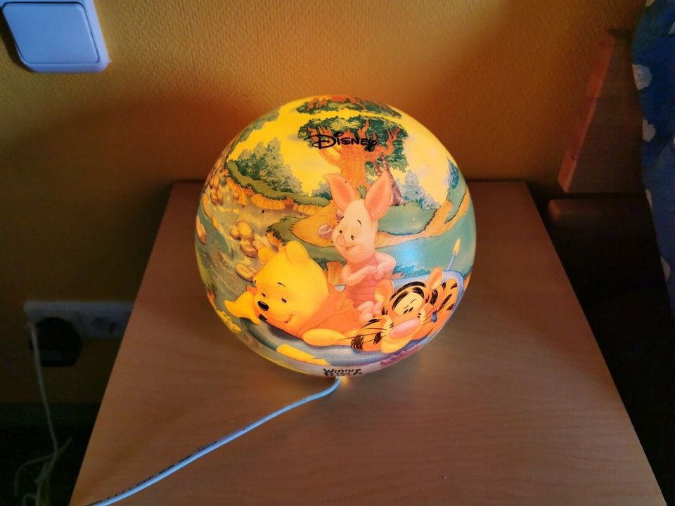 DISNEY Winnie Pooh Kinderzimmer Tischlampe Lampe Bettlampe in Frankfurt am Main