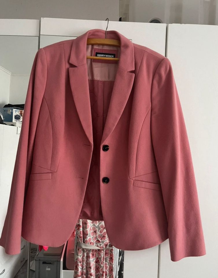 Gerry Weber Blazer Taifun Kleid Blumen rosa altrosa coral Damen in Kempen