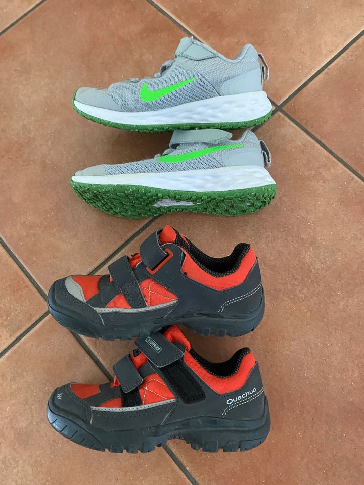 Setpreis Nike Running Gr. EU 29,5, Quechua Sneaker Gr. EU 28 in Leipzig