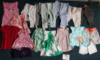 Mädchen Sommersachen Gr. 74/80 Kleider, Leggings, Shorts Berlin - Spandau Vorschau