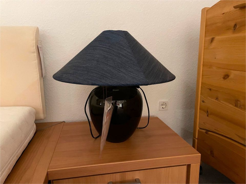 Tischleuchte blau schwarz mit Schirm NP 199,- Euro 50cm hoch in Ketsch