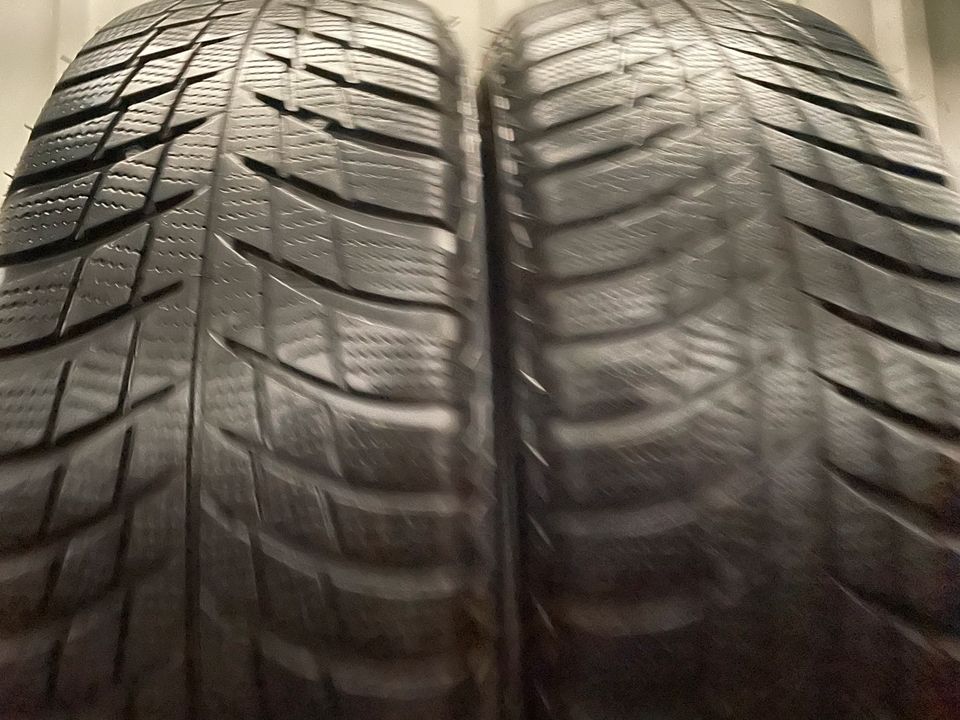 2x  215/ 65 R17 99H  BRIDGESTONE WINTERREIFEN in Ehingen (Donau)