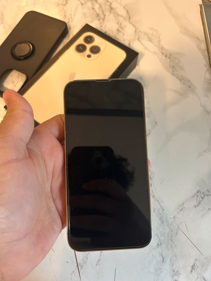 iPhone 13 Pro GOLD 128GB in Hannover