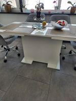 Esszimmer Tisch ausziehbar neuwertig Baden-Württemberg - Ihringen Vorschau