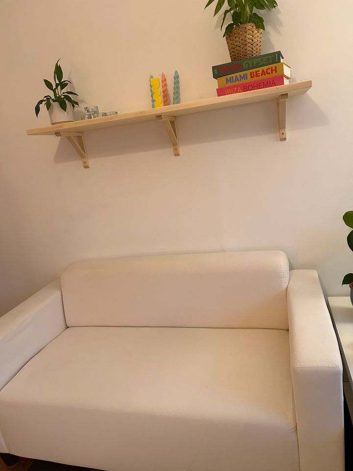 Weißes 2-Sitzer Sofa/Couch Ikea in Stuttgart