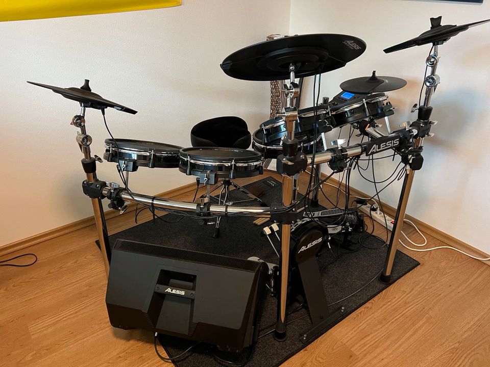 E-Drum Alesis DM10 MKII Pro in Hilpoltstein