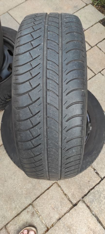 Sommerreifen 185/60 R15 Michelin mit Stahlfelge in Oberasbach